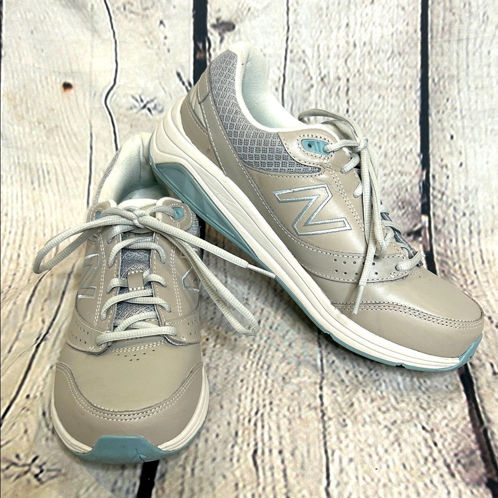 New Balance Tan Gray 928v3 Rollbar Unisex Tennis Shoes Size Men’s 9 Women’s 10.5